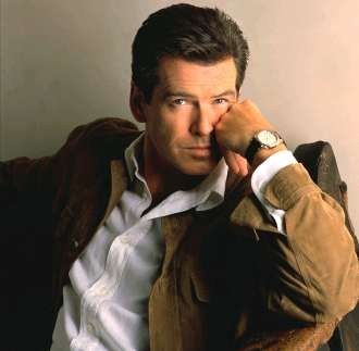 Pierce Brosnan James Bond, Pierce Bronson, Bond James Bond, Pierce Brosnan, Most Handsome Men, Irish Men, How To Slim Down, Famous Faces, Good Looking Men