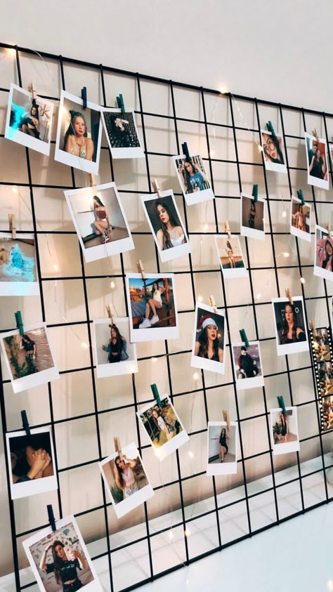 Display Polaroids On Wall, Picture Wall Ideas Polaroid, Board For Polaroid Pictures, Magazine Display Ideas Bedroom, Apartment Decor Photo Wall, Gallery Wall Polaroid, Polaroid Wall Frame, Picture Wall Polaroid, Polaroid Pictures Wall Ideas