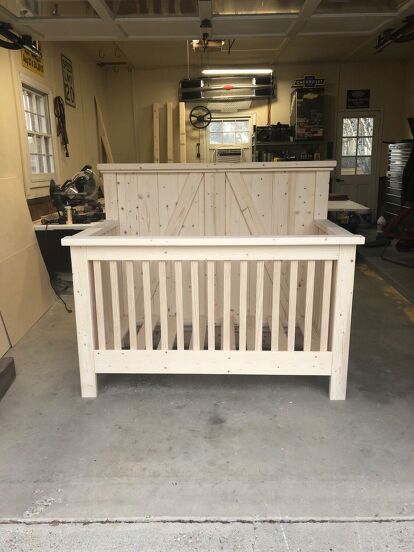 Baby Crib Woodworking Plans, Farmhouse Crib, Farmhouse Cribs, Crib Woodworking Plans, Baby Crib Diy, Crib Design, Wooden Cribs, Baby Nursery Diy, Diy Crib