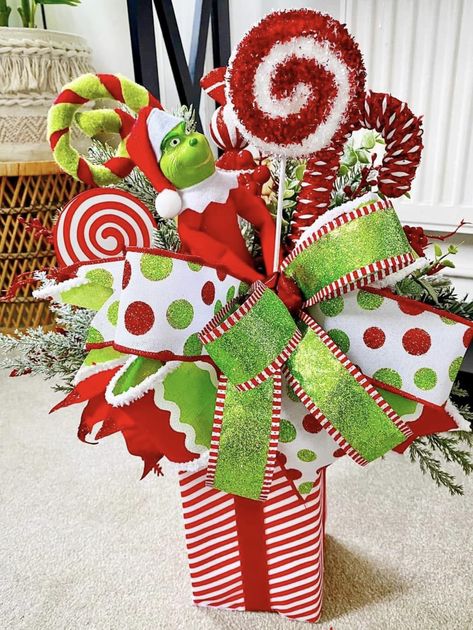 Grinch Centerpieces Table Decorations, Grinch Christmas Kitchen Decor, Grinch Flower Arrangement, Grinchmas Centerpieces, Grinch Table Decor, Grinch Table Centerpiece, Grinch Table Decorations, Christmas Columns, Grinch Tablescape