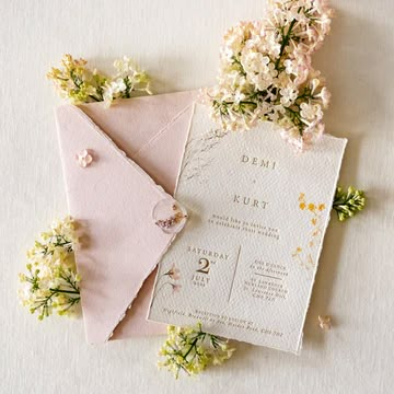 Pretty Invitations, Wedding Invitation Size, Summer Wedding Invitations, Boho Garden, Flower Wedding Invitation, Garden Party Wedding, Gold Invitations, Future Wedding Plans, Ceremony Venue