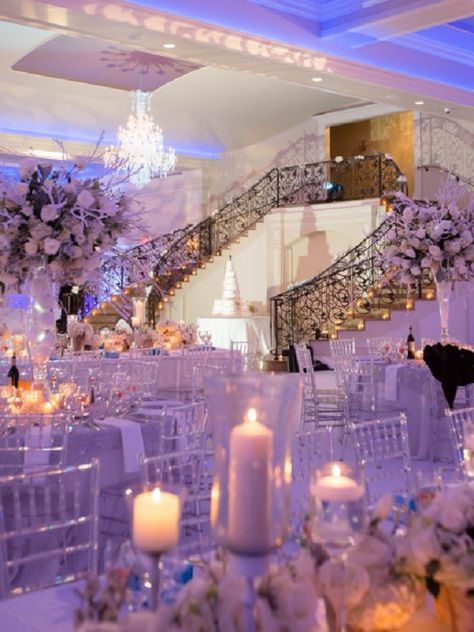 Big Wedding Venues Indoor, Celeberty Wedding, Royalty Sweet 16 Theme, Kpop Sweet 16, Wedding Venue Purple, Quinceanera Venues, Lavender Sweet 16, Quinceanera Venue, Quince Planning