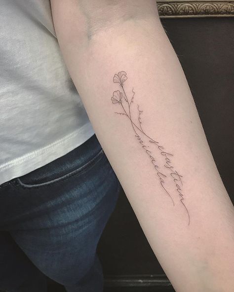 East Iz on Instagram: “✏️🌱 #sweetpea #sweetpeaflowers #flowers #wildflowers #names #singleneedle #singleneedletattoo #fineline #finelinetattoo…” Tattoos For Childrens Names, Name Flower Tattoo, Violet Flower Tattoos, Mother Tattoos For Children, Name Tattoos For Moms, Tattoo Cover Ups, Twin Tattoos, Baby Name Tattoos, Real Tattoos