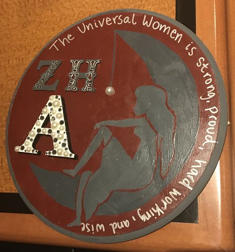 Lta Gifts, Lambda Theta Alpha Latin Sorority, Lambda Theta Alpha, Paddle Ideas, Round Wood Sign, Cozy Aesthetic, Sorority Gifts, Wood Canvas, Paddles