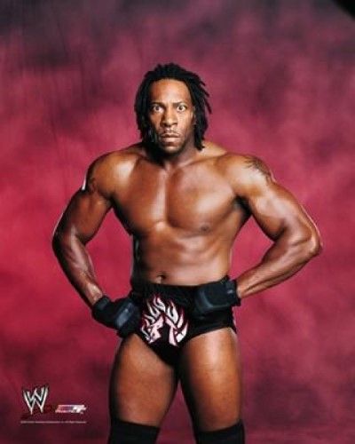 Booker T. Posed Photo Print (20 x 24) Booker T Wwe, Bionic Man, Muscle Magazine, Men Muscles, Wrestling Posters, Wwe Hall Of Fame, Wwe Pictures, Wwe Legends, Strong Legs