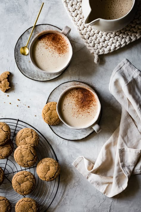 Winter Torte, Bojon Gourmet, Ginger Molasses Cookies, Cinnamon Coffee, Molasses Cookies, Cups Of Coffee, Food Photography Inspiration, Protein Bar, Coffeehouse