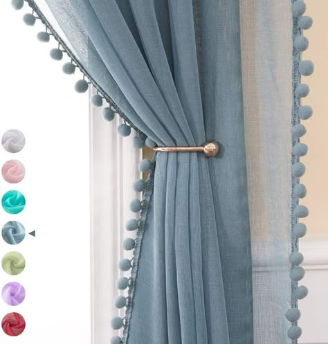 Kursi Ban, Curtains Living Room Modern, Voile Panels, Window Sheers, Living Room Decor Curtains, Plain Curtains, Curtain Styles, Luxury Curtains, Voile Curtains