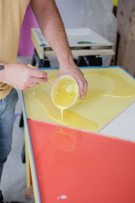 Office desk w: color infused epoxy top - mixing in paint (click for more details) Diy Corner Desk, Color Desk, Diy Computer Desk, Color Epoxy, Office Paint, Diy Table Top, Epoxy Table Top, Epoxy Paint, Resin Top