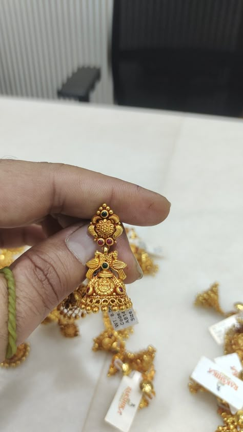 5gms Gold Earrings, New Model Earrings Gold Latest, Gold Jhumki Indian Jewelry, 3 Grams Gold Earrings Indian, Daily Use Gold Earrings Indian, Gold Jhumka Designs, Elegant Gold Necklace, Latest Earrings Design, Simple Bridal Jewelry