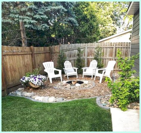 Small Garden Design Ideas Low Maintenance, Backyard Corner, Garden Remodel, Yard Makeover, Seating Ideas, Budget Patio, Acrylic Nail Ideas, Backyard Gardening, Low Maintenance Garden