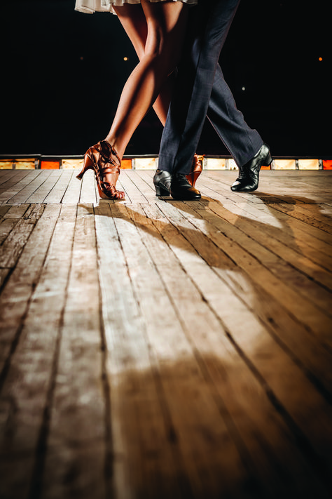 Salsa Dance Photography, Ballroom Dancing Aesthetic, Ballroom Dance Aesthetic, Dancing Wallpaper, Latin Dance Photography, Dancing Pictures, Danza Latina, Salsa Dancer, Dance Wallpaper