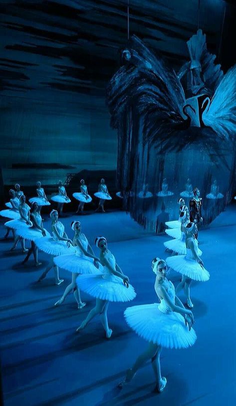 Swan Lake Ballet Aesthetic Swan Lake, Swan Lake Ballet Aesthetic, Swan Lake Aesthetic Ballet, Swan Lake Aesthetic, Swan Lake Dance, Ballet Swan Lake, Ballet Wallpaper, Swan Lake Ballerina, Art Academia