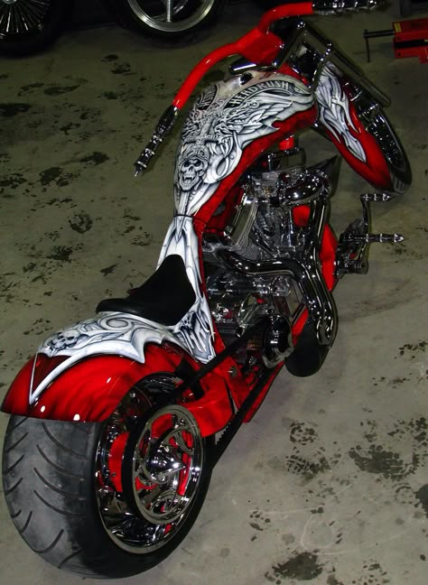 Kustom Motocykle Harley Davidson, Custom Motorcycle Paint Jobs, Custom Built Motorcycles, Custom Motorcycles Harley, Motorcycle Paint Jobs, Motorcycle Paint, Custom Street Bikes, Chopper Bike, Pretty Bike