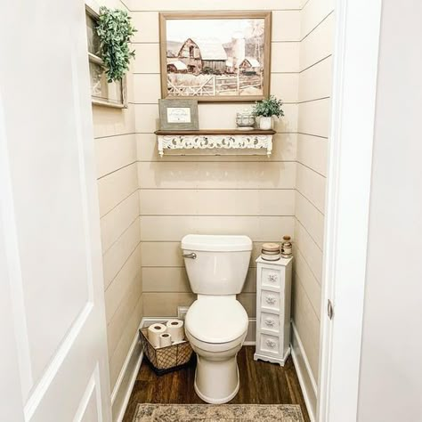 Behind Toilet Accent Wall, Water Closet Design, Water Closet Ideas, Water Closet Decor, Good Morning And Happy Saturday, Toilet Closet, Makeover Kamar Mandi, Closet Design Ideas, Rustic Toilets