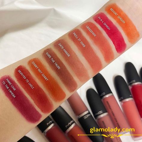 Mac Powder Kiss Liquid, Mac Powder Kiss Lipstick, Liquid Lipstick Swatches, Makeup Kit Essentials, Fall Lips, Makeup Order, Kiss Lipstick, Mac Powder, Artist Tips