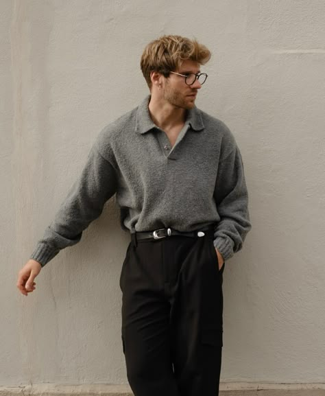 Sweater Outfits For Men, Mens Smart Outfits, Mens Outfit Ideas, Sweater Cardigan Outfit, Men's Winter Outfits, Mens Fall Fashion, Men's Casual Dress, Grey Sweater Outfit, Sweater Outfits Men