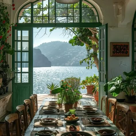 The Italian old style cuisine combines with the view, the atmosphere. Old Italian Homes Interiors, Old Italian House Aesthetic, Farmhouse In Italy, Italy Farmhouse Aesthetic, Italian House Aesthetic, Old Italian Apartment Aesthetic, Old Italian Villa Aesthetic, Old Italian Kitchen Aesthetic, Old Italian Aesthetic