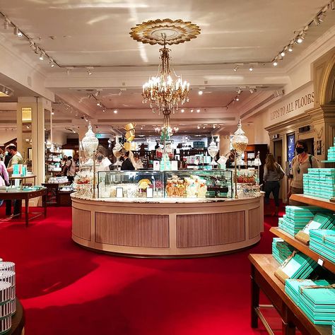 Mason London, Home London, Fortnum Mason, London Townhouse, The 300, Gifts Set, Fortnum And Mason, Expensive Taste, Duke Of York