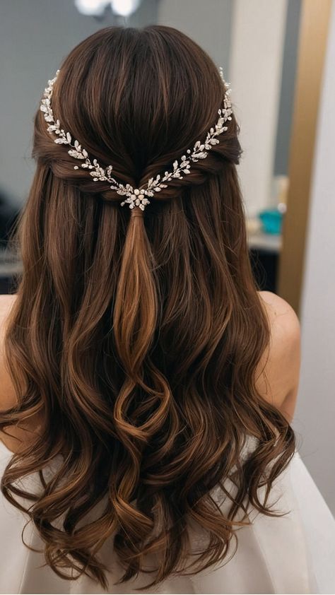 Hairstyles For Medium Length Hair With Accessories, Hair Do Ideas Medium, Bridal Hairstyle Half Up, Hair For Evening Gown, Straight Hair Wedding Styles Brides, Bridesmaids Hairstyles Long Hair, Classy Bridal Hairstyles, Hair Do Wedding Bridesmaid, Wedding Day Hair Half Up Half Down