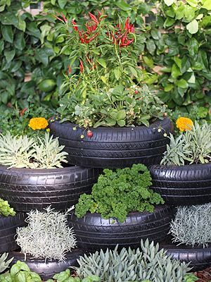 15 Creative Ways to Make an Herb Garden ~ Bless My Weeds Tire Garden, نباتات منزلية, Herb Garden Design, Tyres Recycle, Recycled Garden, Garden Design Plans, Small Garden Design, Garden Cottage, Small Gardens