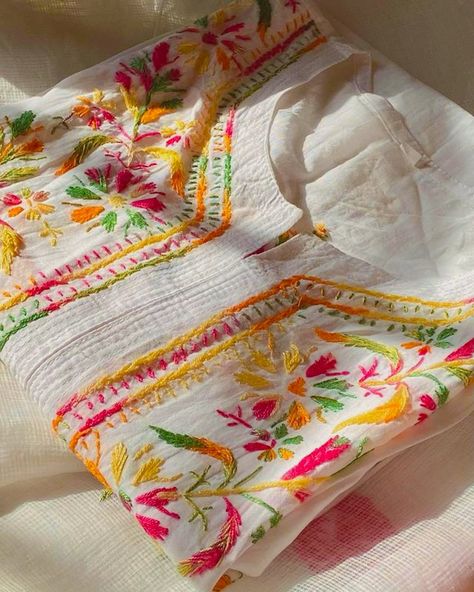 Fabric details: Kurta – Cotton With Beautiful Multicolor Chikan Embroidery (Stitched) + Multicolor Bangles Cotton Chikankari Kurta, Chikan Embroidery, Chikankari Kurta, Kurta Cotton, Saree Draping Styles, Tandoori Masala, Embroidery On Kurtis, Geometric Design Art, Kurti Embroidery Design