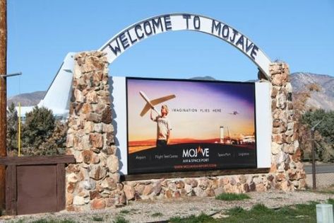 Mojave Desert in California | Mojave Tourism and Vacations: 7 Things to Do in Mojave, CA ... Mojave California, Desert Scenes, California Vacation, Mojave Desert, Pacific Crest Trail, Us National Parks, California Adventure, Tourist Attraction, Top Rated