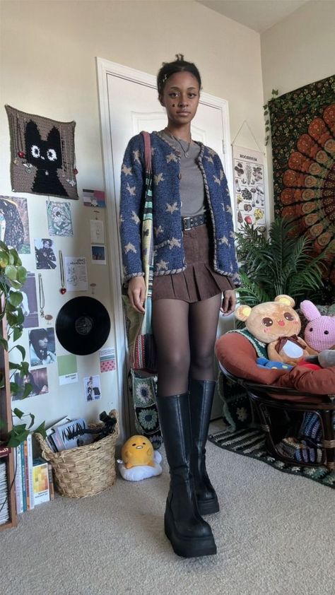 Twee Fashion Outfits, Artsy Aesthetic Clothes, Earthy Outfits, Tights And Boots, Tights Outfit, Fall Fits, Mode Inspo, Outfit Inspo Fall, Outfits Casuales