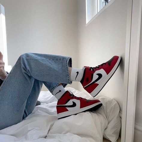 Casual Nike Jordan Shoes With Contrast Sole, Red Ankle-high Sporty Sneakers, Red Ankle-high Sneakers For Streetwear, Jordan 1 Mid Chicago, Jordan Outfit, Red Jordans, Sneaker Outfits, Jordan Sneaker, Jordan Shoes Girls