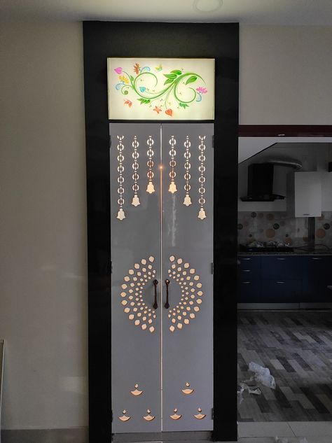 Latest pooja unit Pooja Room Door Cnc Design, Cnc Pooja Door Design Modern, Pooja Door Cnc Design, Latest Pooja Room Door Designs, Pooja Unit Door Design, Latest Pooja Room Designs, Navkar Mantra, Pooja Design, Temple Glass