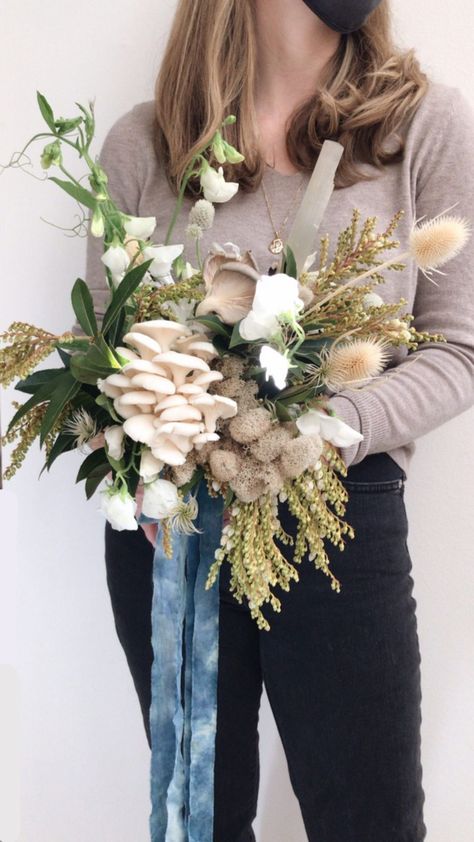 Woodland Wedding Bouquet, Wild Wedding Bouquet, Mushroom Theme, Long White Wedding Dress, Wildflower Bouquets, Fairy Tail Wedding, Crystal Bouquet, Unique Flower Arrangements, Bouquet Inspiration