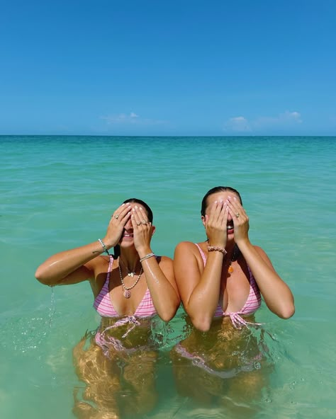 Reporting for duty in our summer uniforms👙🌊🌸 Summer Friend Photos, Summer Plans Ideas, Plans With Friends Ideas, Summer With Best Friend, Summer Plans With Friends, Summer Astetics, Summer Pictures With Friends, Summer With Bestie, Summer Beach Fits