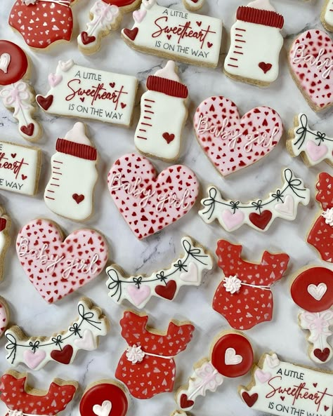 A Little Sweetheart Is On The Way Baby Shower Cookies, Valentine Baby Reveal Ideas, Red Theme Baby Shower Ideas, Valentine Baby Shower Cake Ideas, February Baby Shower Food Ideas, Valentines Baby Reveal, Sweetheart Baby Shower Cookies, Gender Reveal Ideas For February, Valentines Baby Sprinkle Ideas