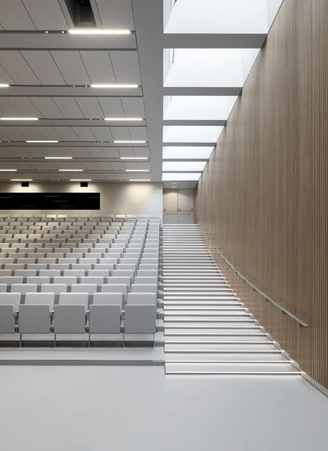 Lecture Hall Design, Building Instagram, Auditorium Architecture, Church Building Design, Auditorium Design, School Building Design, Lecture Theatre, Lecture Hall, Theatre Interior