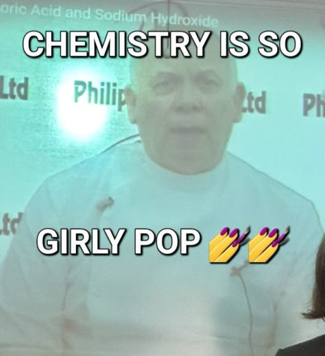 Dark Academia Chemistry Aesthetic, Chem Aesthetic, Chemistry Motivation, Chemistry Meme, Chemistry Girl, Chemistry Memes, Lab Aesthetic, Chemistry Aesthetic, Woman In Stem