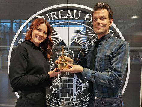 Sam Lake on Twitter: "Hanging out with the Director of the Federal Bureau of Control. Our star, @TheCourtneyHope is back at @remedygames to shoot material for the upcoming @ControlRemedy DLC. Control won the Critics Choice Award at @GoldenJoysticks a few days ago! https://t.co/sy7z7YTMIE" / Twitter Federal Bureau Of Control, Control Remedy, Sam Lake, Courtney Hope, Strangers In The Night, Control Game, Max Payne, Alan Wake, Rule Of Three