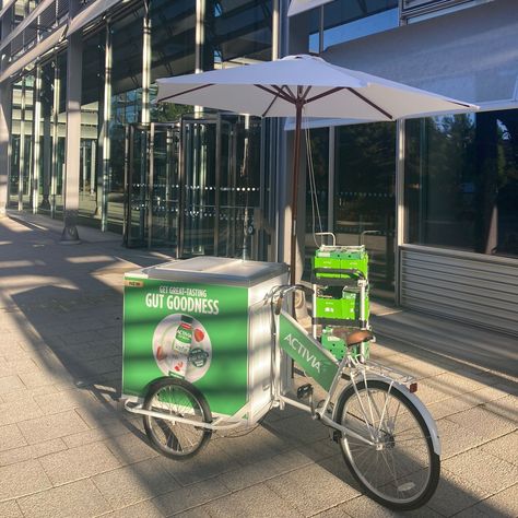 Here's our Fridge Freezer Trike catching the early morning rays at Chiswick Business Park, handing out samples of Danone's new Activia Kefir yoghurt drinks! Yummm! 😋

#fridgetrike #freezertrike #yoghurt #drinks #sampling #london #promo #marketing #activation #chilled #events #premium #mobilebar Drink Sampling Activation, Mobile Bar, Fridge Freezer, Fridge Freezers, Kefir, Early Morning, London, Marketing, Drinks