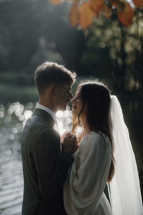 Private Lake Wedding | Travel Wedding Photographer | Georgia Sunset Wedding | Georgia Wedding Photographer | Faith and Jadon had a beautiful wedding at Willow Falls resort surrounded by a private lake. See tons of Georgia wedding photography, traditional wedding ideas, aesthetic lake weddings, aesthetic bride and groom, and sunset wedding photos. Visit thistlewoodphoto.com to book your Georgia elopement photographer. Intimate Wedding Poses, Private Wedding Photos, Wedding Photos By Water, Lake Elopement Photos, Wedding Photo Ideas Garden, Outdoor Elopement Photos, Simple Wedding Pictures, True To Life Wedding Photography, Landscape Wedding Photos