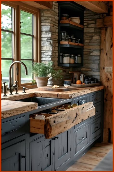 Transform Your Kitchen with a Stunning Makeover Cabin Kitchen, Rustic Kitchen Design, Cabin Kitchens, Rustic Farmhouse Kitchen, Dark Kitchen Cabinets, Furniture Kitchen, Cabin Ideas, Rustic Cabin, Counter Tops