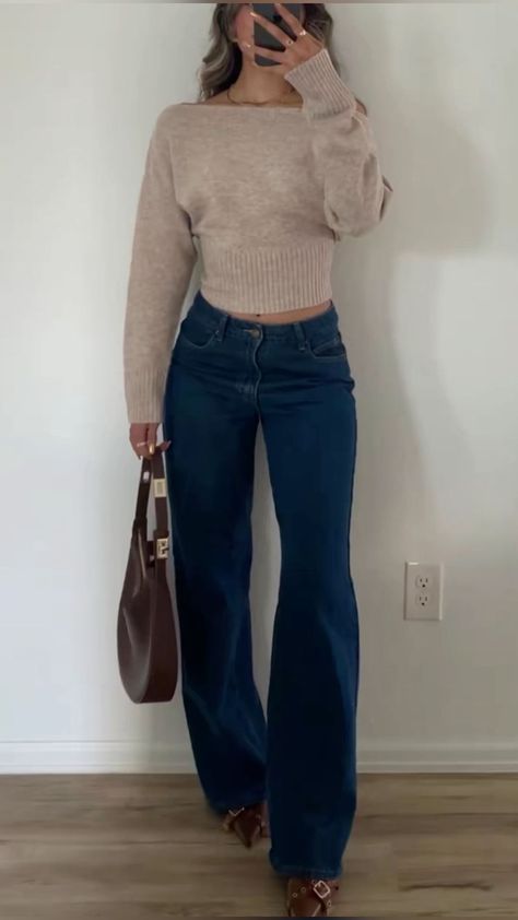 Fitted Fall Outfits, Fall Outfits Off The Shoulder, Cute Dressy Outfits With Jeans, Feminine Every Day Outfits, Jeans And Heels Outfit Casual, Fall Outfit With Heels, Fall Outfits College Casual, Sweater Jeans And Heels Outfit, Fall Sweater And Jeans Outfit