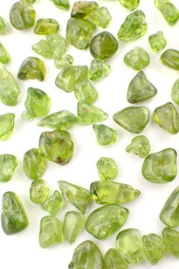 Peridot Aesthetic, Peridot Meaning, Stone Aesthetic, Reiki Stones, Peridot Crystal, Skin Color Palette, True Purpose, Crystals For Sale, Peridot Stone