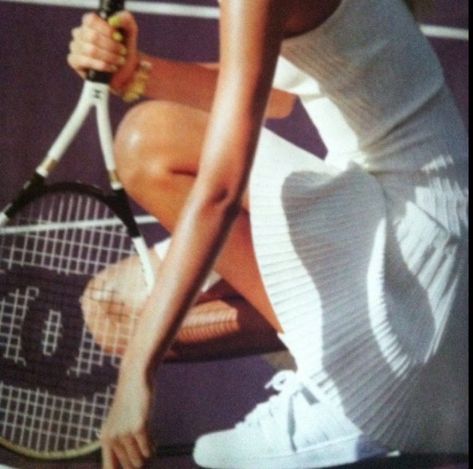 Charlotte York Aesthetic, Chanel Tennis, Carrie Soto Is Back, Tennis Core, Charlotte York, Tennis Girl, Tennis Aesthetic, Super Rich Kids, Super Rich