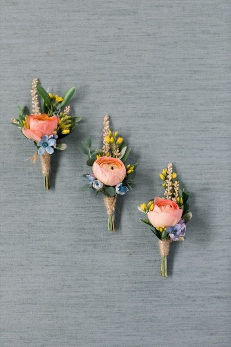 Boutonniere Wedding Summer, Small Boutineer Ideas, Wildflower Boutineer Ideas, Colorful Wedding Boutonniere, Colorful Corsage Wedding, Summer Wedding Boutonniere Groomsmen, Spring Boutineer, Colorful Boutineers, Colorful Groom Boutonniere