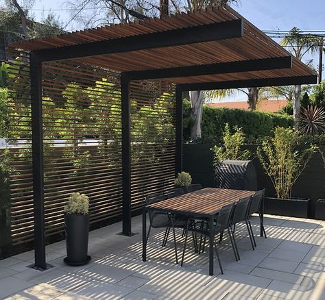 Cantilevered Pergola Cantilevered Pergola, Modern Pergola Designs, Modern Gazebo, Modern Pergola, Backyard Gazebo, Patio Shade, Backyard Pergola, Deck With Pergola, Pergola With Roof