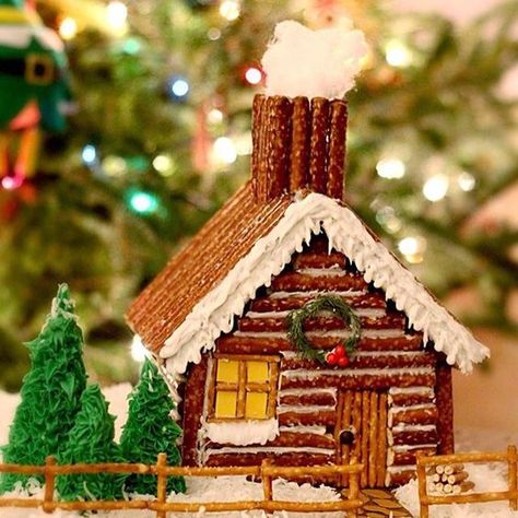 Swiss Gingerbread House, Cheese Gingerbread House, Western Gingerbread House, Camping Gingerbread House, Complex Gingerbread House, Gingerbread Chimney, Epic Gingerbread House, Log Cabin Gingerbread House, Cabin Gingerbread House