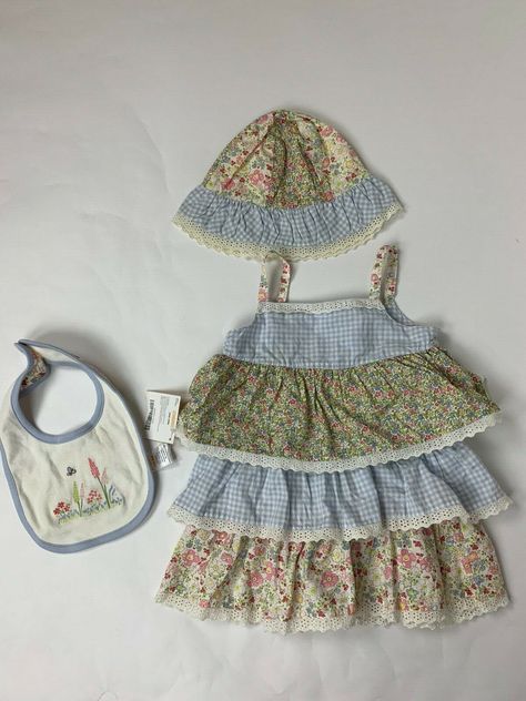 Baby Girl Vintage Outfits, Mom Clothes Aesthetic, Vintage Baby Girl Outfits, Coquette Baby Clothes, Vintage Baby Aesthetic, Vintage Baby Clothes 90s, Cute Baby Clothes Girl, Vintage Baby Outfits, Aesthetic Baby Clothes