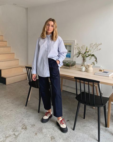 Brittany Bathgate (@brittanybathgate) • Instagram photos and videos Brittany Bathgate, Minimal Stil, French Girl Chic, Instagram Outfits, Influencers Fashion, Winter Trends, Scandi Style, Mode Inspo, Fashion Over 40