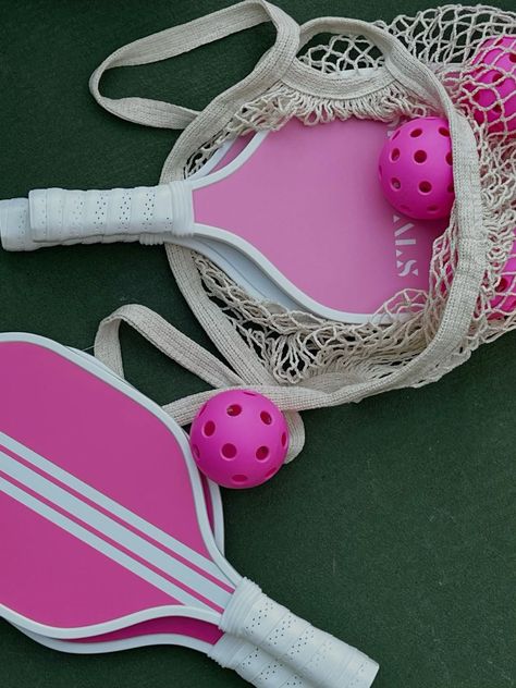 Pickle Ball Vision Board, Pink Pickleball Aesthetic, Vision Board Pickleball, Pickle Ball Party Ideas, Ball Photoshoot Ideas, Pickle Ball Aesthetic, Pickleball Photoshoot, Aesthetic Pickleball, Pink Pickleball