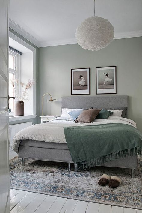 8 Of The Best Paint Colours To Try For A Calming Bedroom - Gray Bedrooms, Contemporary Scandinavian, Green Rooms, Bedroom Green, One Bedroom Apartment, Bedroom Paint, Master Bedrooms Decor, Spare Room, Bedroom Colors