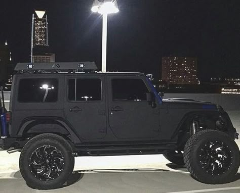 Mobil Off Road, مرسيدس بنز, Black Jeep Wrangler, Black Jeep, Auto Jeep, Wrangler Jeep, Jeep Photos, Jeep Wrangler Sahara, Custom Jeep