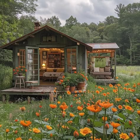 Cozy Small Home Exterior, House In Meadow, Small Home In The Woods, Tiny House On Land, Tiny Forest House, Self Built House, Cozy Small House Exterior, Tiny House Cottage Style, Self Sufficient Living Aesthetic